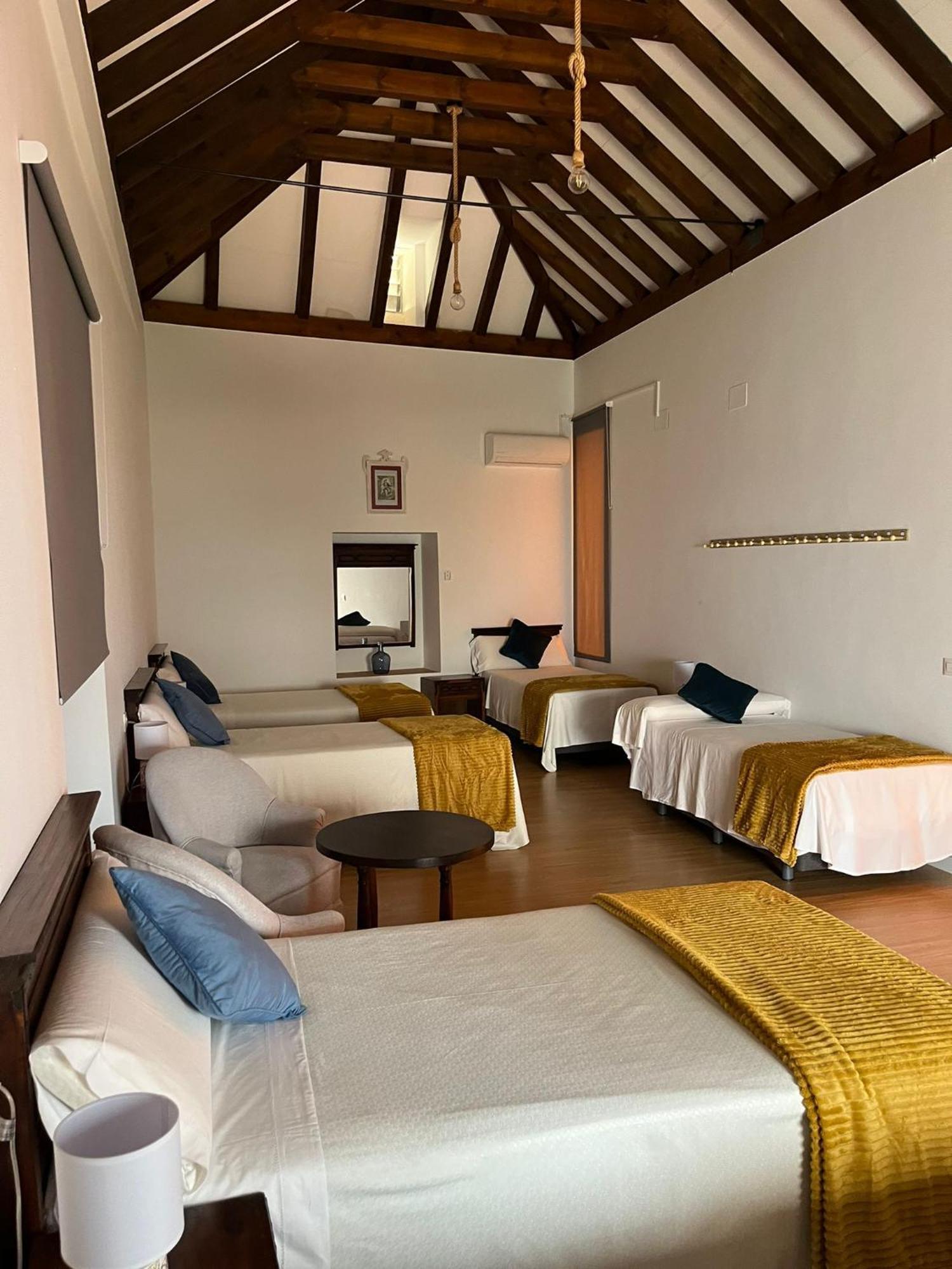 Clarisas Suites Carmona  Exteriér fotografie